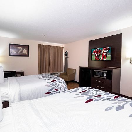 Red Roof Inn Knoxville Central - Papermill Road Экстерьер фото